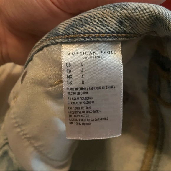 American Eagle Jean Mom Shorts - Picture 3 of 6